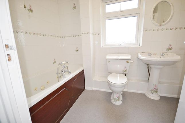 199, Airton Place, Newton Aycliffe photo 5
