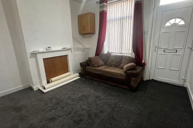 37, Reed Street, Burnley photo 2