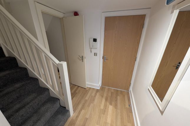 Apartment 11, St. Thomas Lofts, Kilvey Terrace, Swansea photo 5