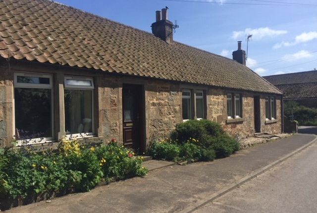 Thumbnail Cottage to rent in Boarhills, St. Andrews