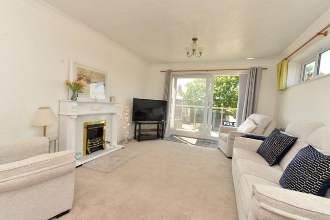 Flat for sale in Westminster Court, Barton On Sea, New Milton