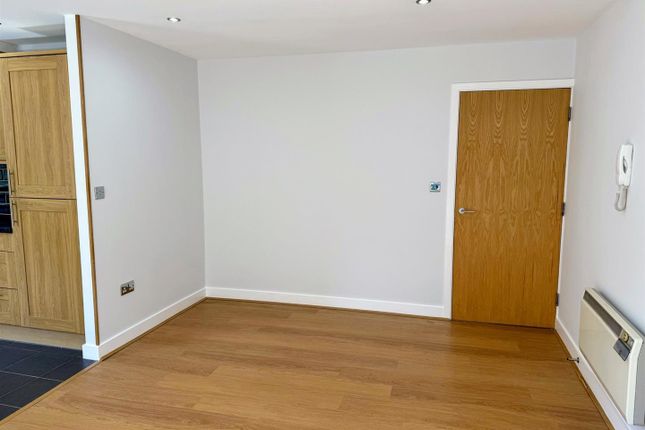Apartment 7, Emily House, 191, Lakes Road, Birmingham photo 4
