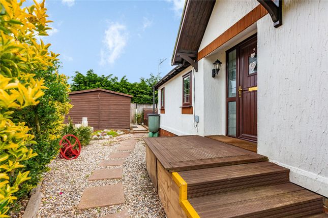 Mobile/park home for sale in Boscombe Avenue, Wickford, Essex