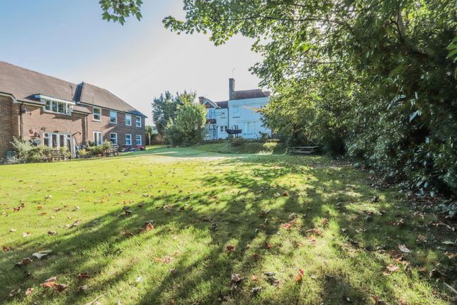 6 Crane House Gardens, High Street, Cranbrook photo 4