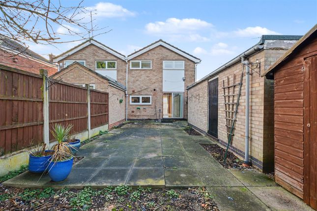 20, Kirkdale Gardens, Nottingham photo 4