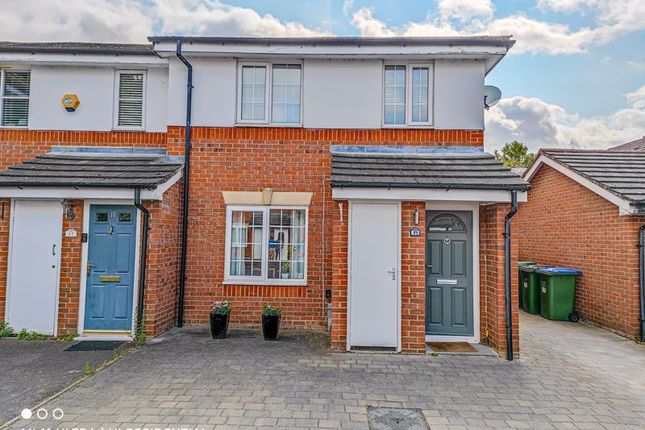 Thumbnail Semi-detached house for sale in Lakeside Avenue, London