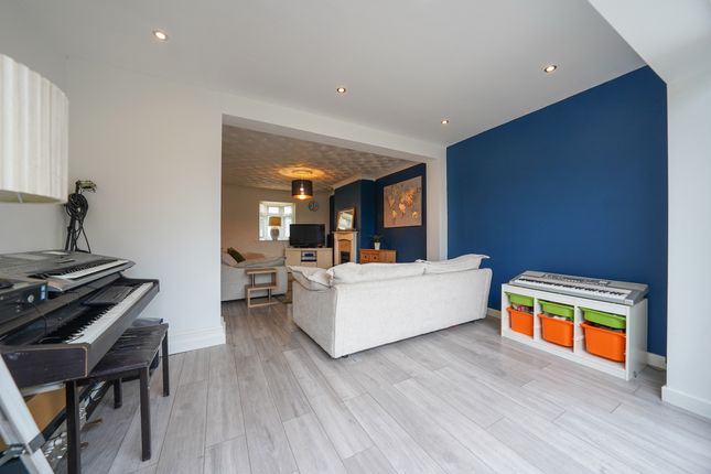 18 Chestnut Road, Glenfield, Leicestershire, LE3 8DB, Leicester photo 3
