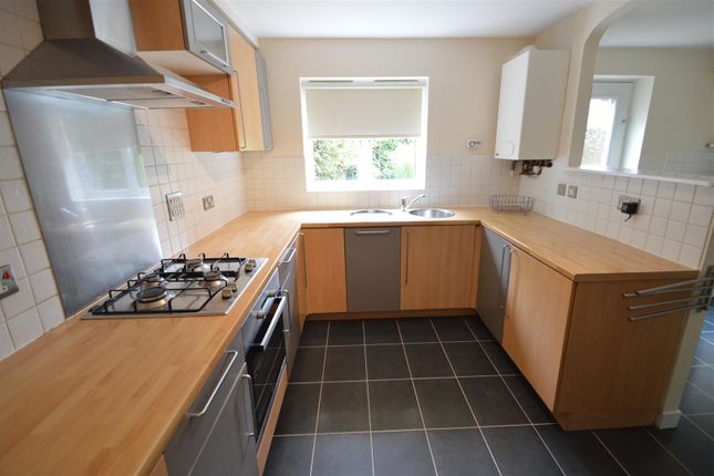 Jackson Crescent, Manchester photo 3