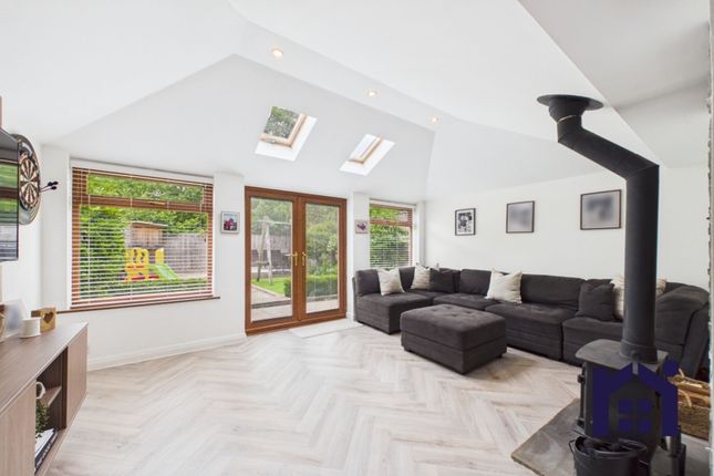 41 Burgh Meadows, Chorley photo 2