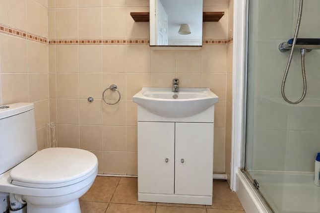 Room 5, 233, Oving Road, Chichester photo 5