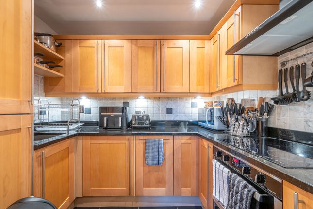 Campion Court, Alperton photo 4