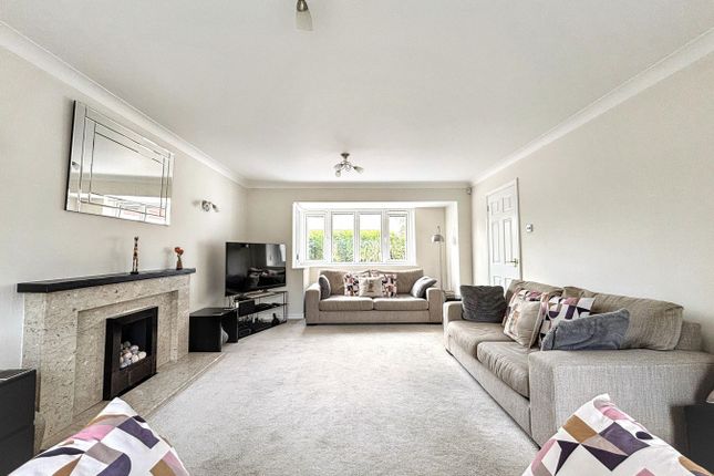 16, Coverdale Avenue, Bexhill-on-Sea photo 3
