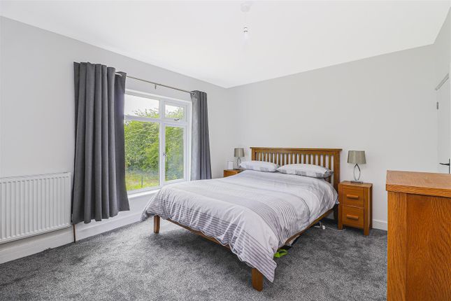 End terrace house for sale in Broomstick Hall Road, Waltham Abbey
