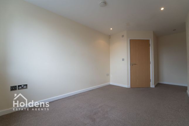 12 Grimshaw Place, Preston photo 4