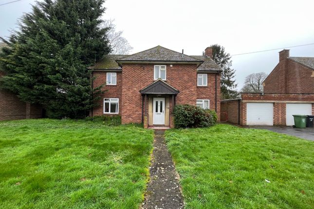 Detached house to rent in Montagu Road, Brampton PE28