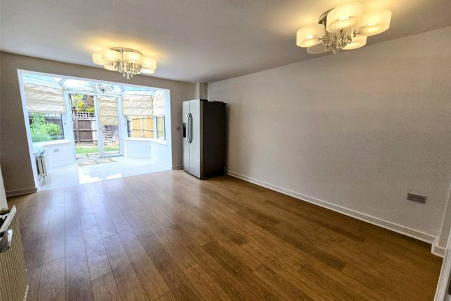39, Freemantle Way, Greater London photo 3
