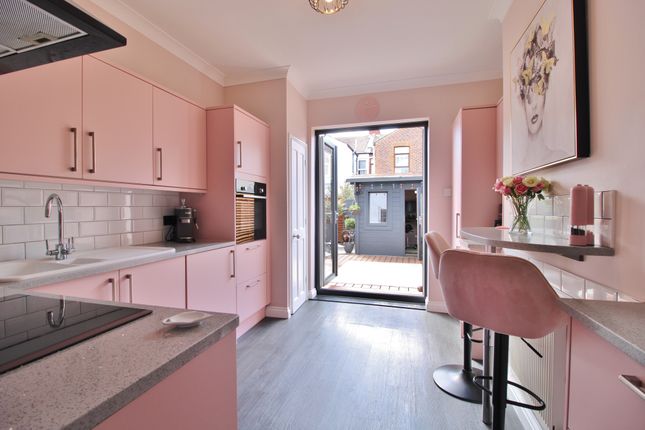 19, Tredegar Road, Southsea photo 2