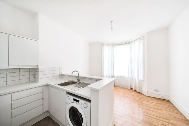 Thumbnail Flat to rent in Aldred Road, West Hampstead
