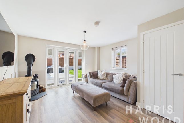 27, Storeys Road, Manningtree photo 2