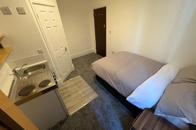 Flat 2, 213, Wood End Road, Birmingham photo 2