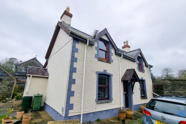 Thumbnail Cottage to rent in Rhoshill, Cardigan