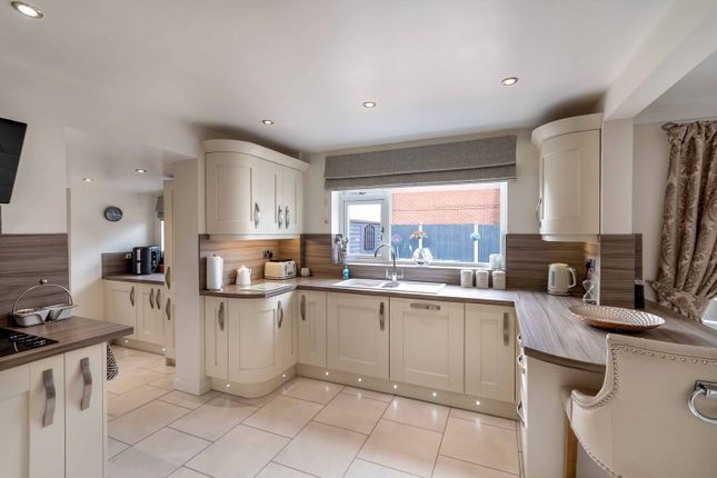 5, Yew Tree Road, Retford photo 2