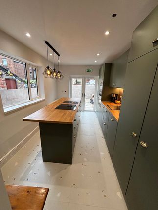 Room 4, 151, Bedford Road, Merseyside photo 4