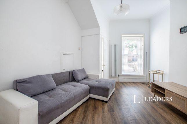 Flat 1, 18, Tregonwell Road, Tregonwell Road photo 4