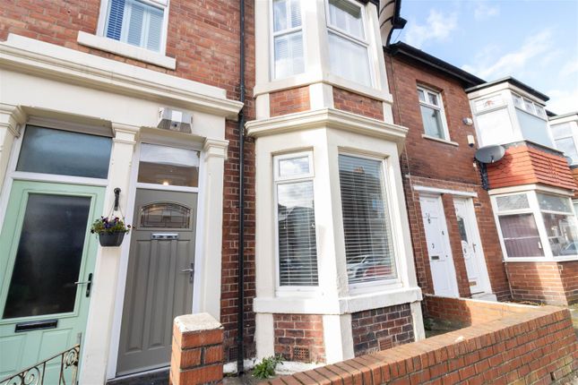 Flat for sale in Cleveland Avenue, North Shields