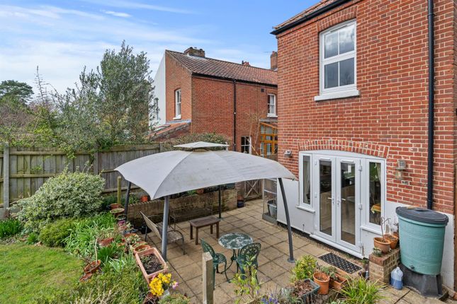 End terrace house for sale in Earlham Road, Norwich