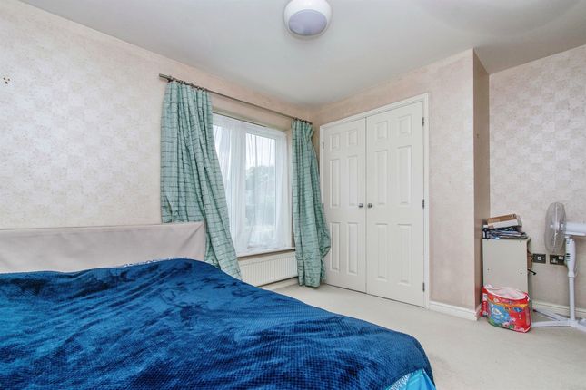Flat for sale in Honeywell Close, Oadby, Leicester