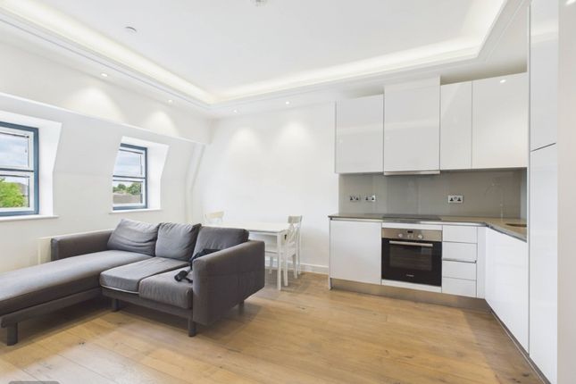 Flat 18 The Coppice, 12, The Grove, Berkshire photo 2
