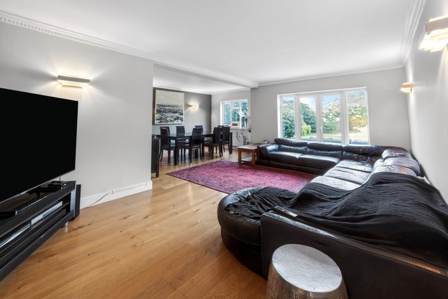 33, Amersham Road, Beaconsfield photo 3