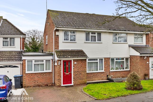 Thumbnail Semi-detached house for sale in Bynghams, Harlow
