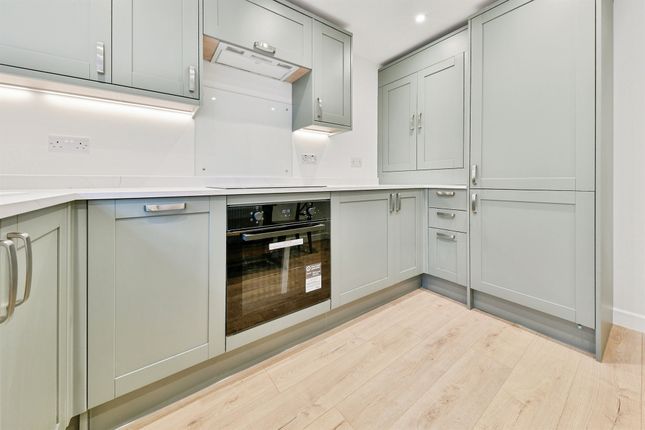 8, Lower Road, Hitchin photo 3