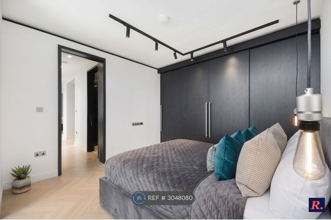 Apartment N, Sun St, London photo 5