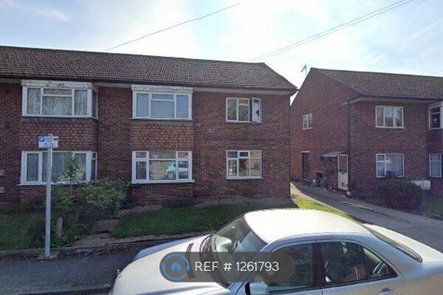 Thumbnail Flat to rent in Chestnut Close, West Drayton