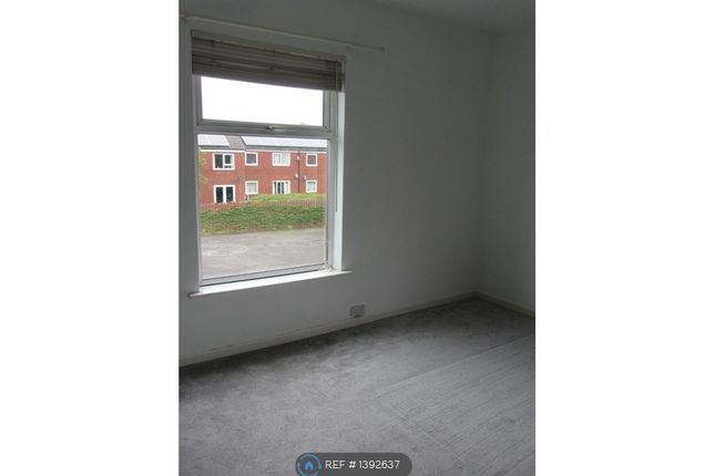 Barlow Lane North, Reddish, Stockport photo 4