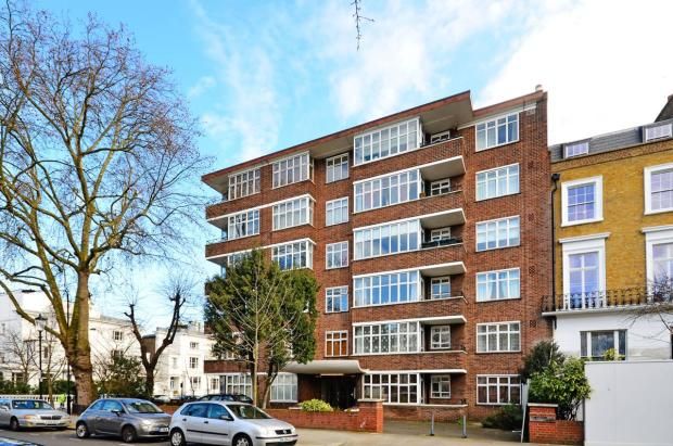 Thumbnail Flat to rent in Chepstow Court, London