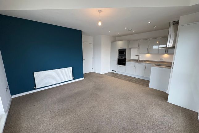 19, Woodvale, Bolton photo 2