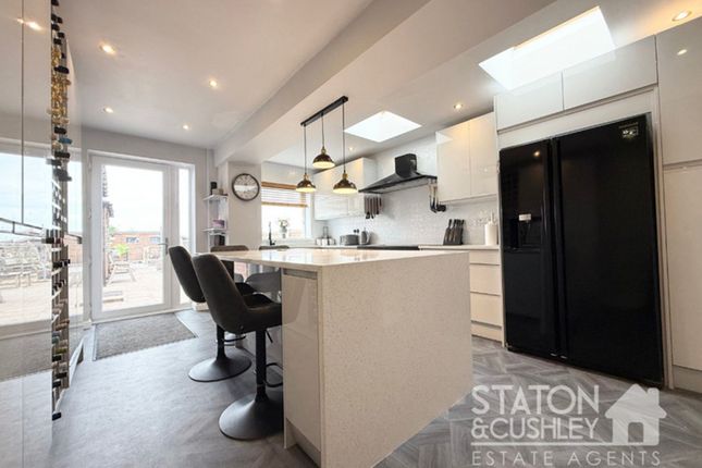4 Radnor Place, Mansfield photo 3