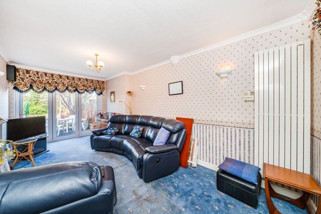 112, Ellerman Avenue, Twickenham photo 2
