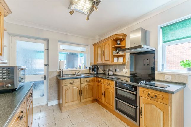 1A,, High Street, Pontefract photo 5