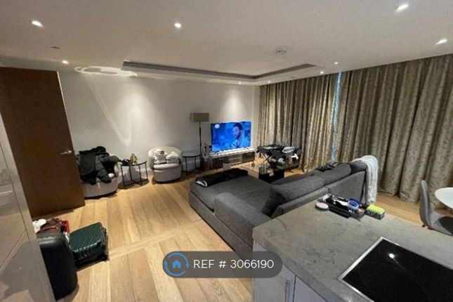 Apartment  Savoy House  Strand, City Of Westminster, London photo 4