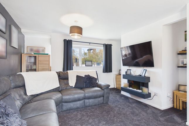 3 Vicarage Crescent, Scunthorpe photo 3