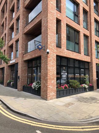Office to let in Sidworth Street, London