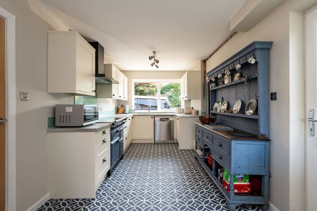 3, Canterbury Road, Faversham photo 4
