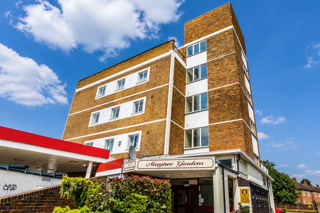 1-bed flat on Flat Flat 15, Maytree Gardens 35-39, South Ealing Road, London, £245,000