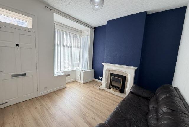 11*, Haliscombe Grove, Fentham Road, Birmingham photo 2