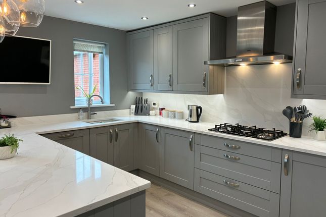 9, Rivendale, Leeds photo 4